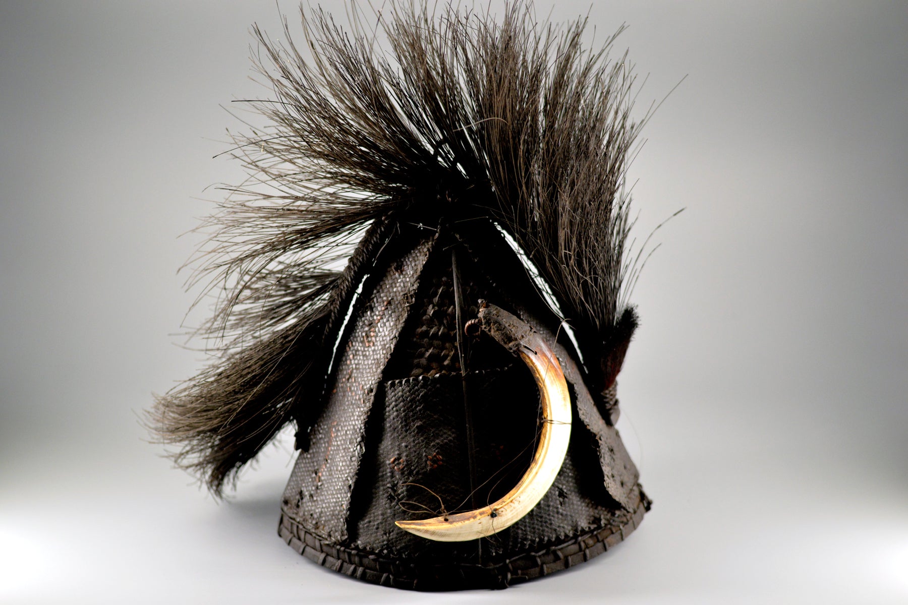 Hat Naga – sisi tatu
